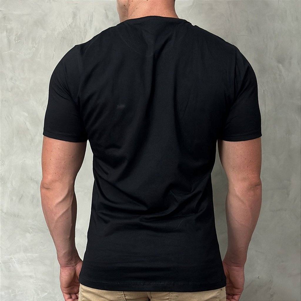 Camiseta Masculina Preta - Lасоѕtе